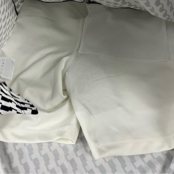 NWT - Nike Dri-FIT UV Victory Printed Golf Skort - Size XS - Picture 12 of 12